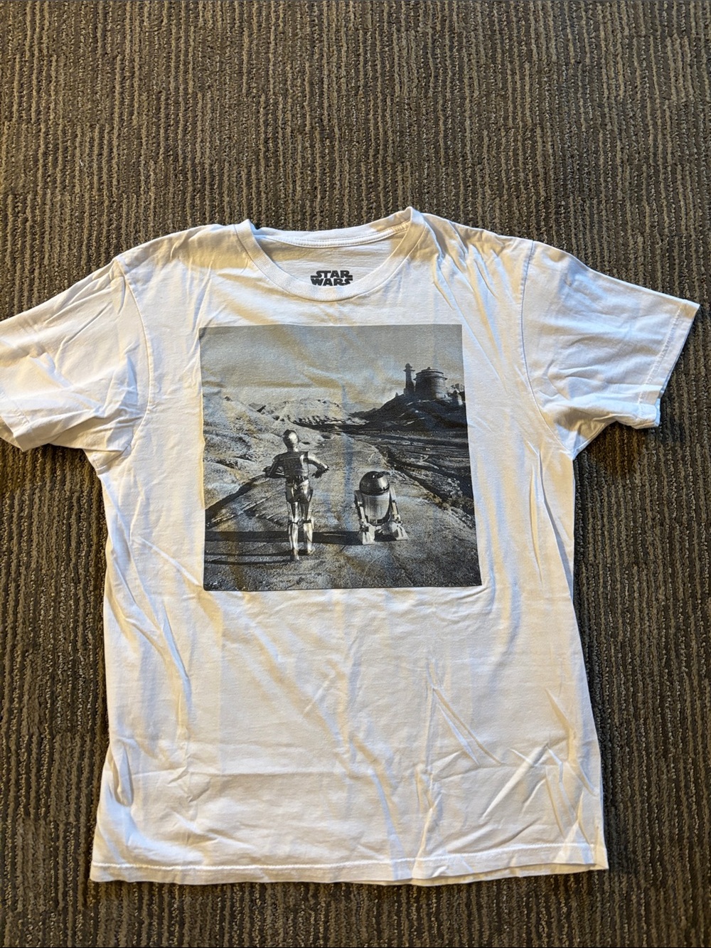 R2d2/C3PO T-shirt
